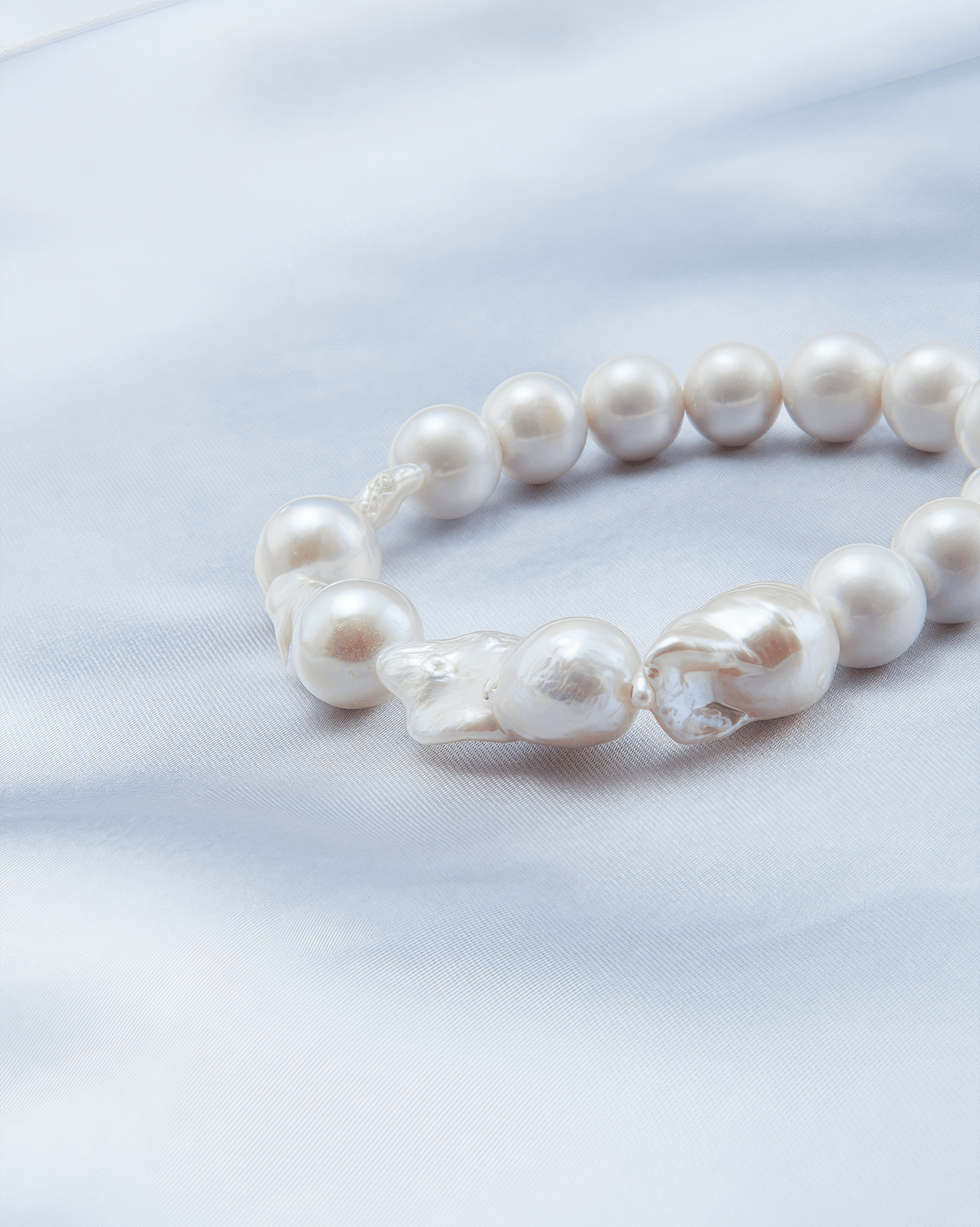 Large Baroque Beaded Bracelet™