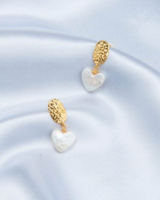 Vintage Love Heart Gold Earrings™