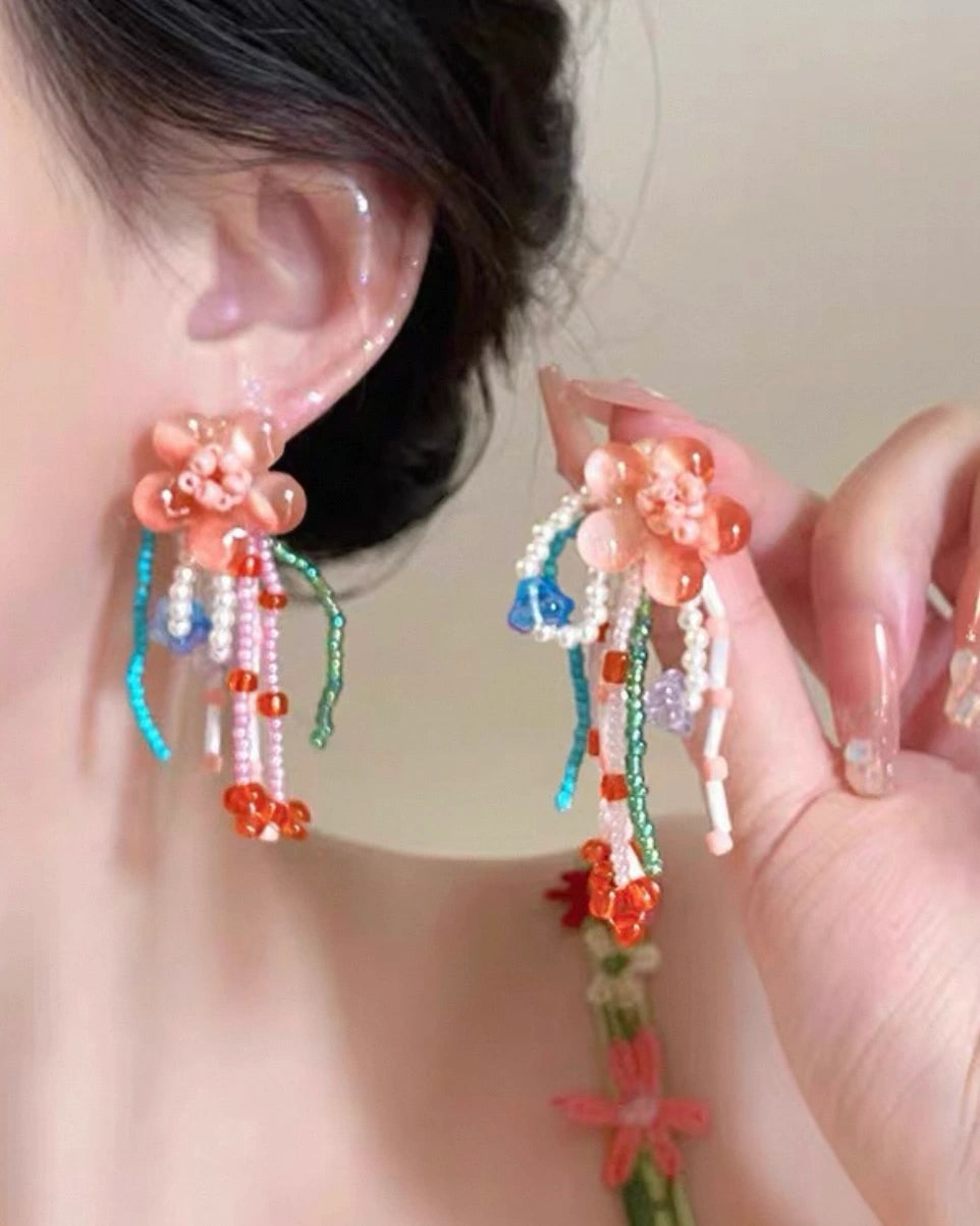 Momo Earrings