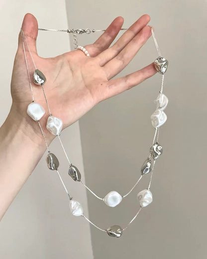 Forma Necklace