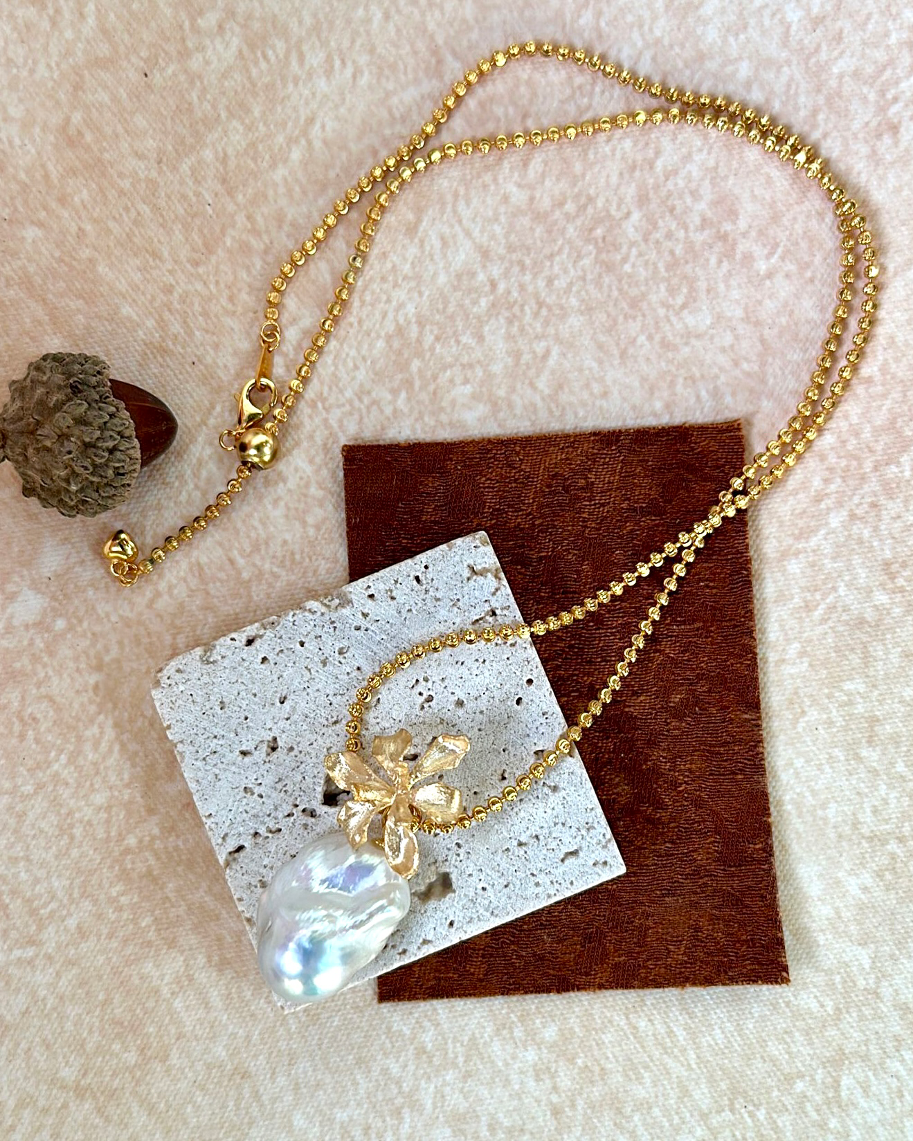 Golden Flower Baroque Pearl Necklace