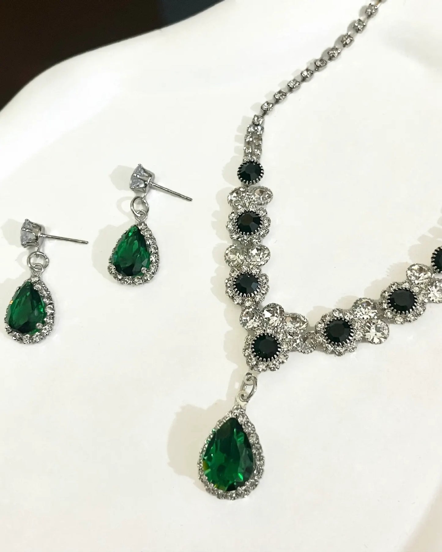 Midnight Waltz Necklace