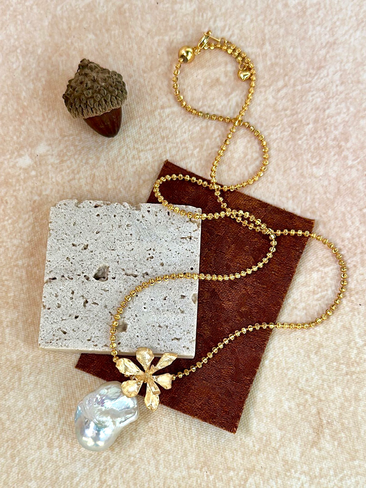 Golden Flower Baroque Pearl Necklace