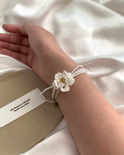 White Camellia Pearl Set