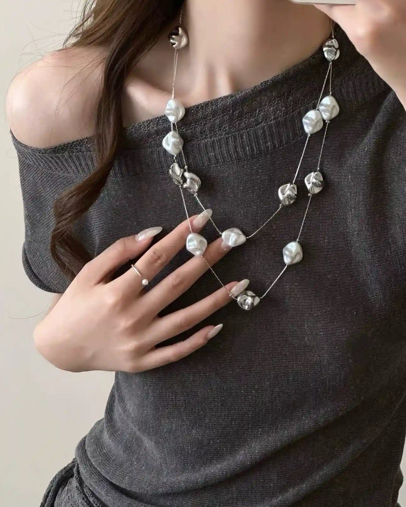 Forma Necklace