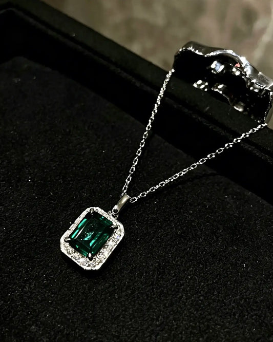 First Lady Necklace