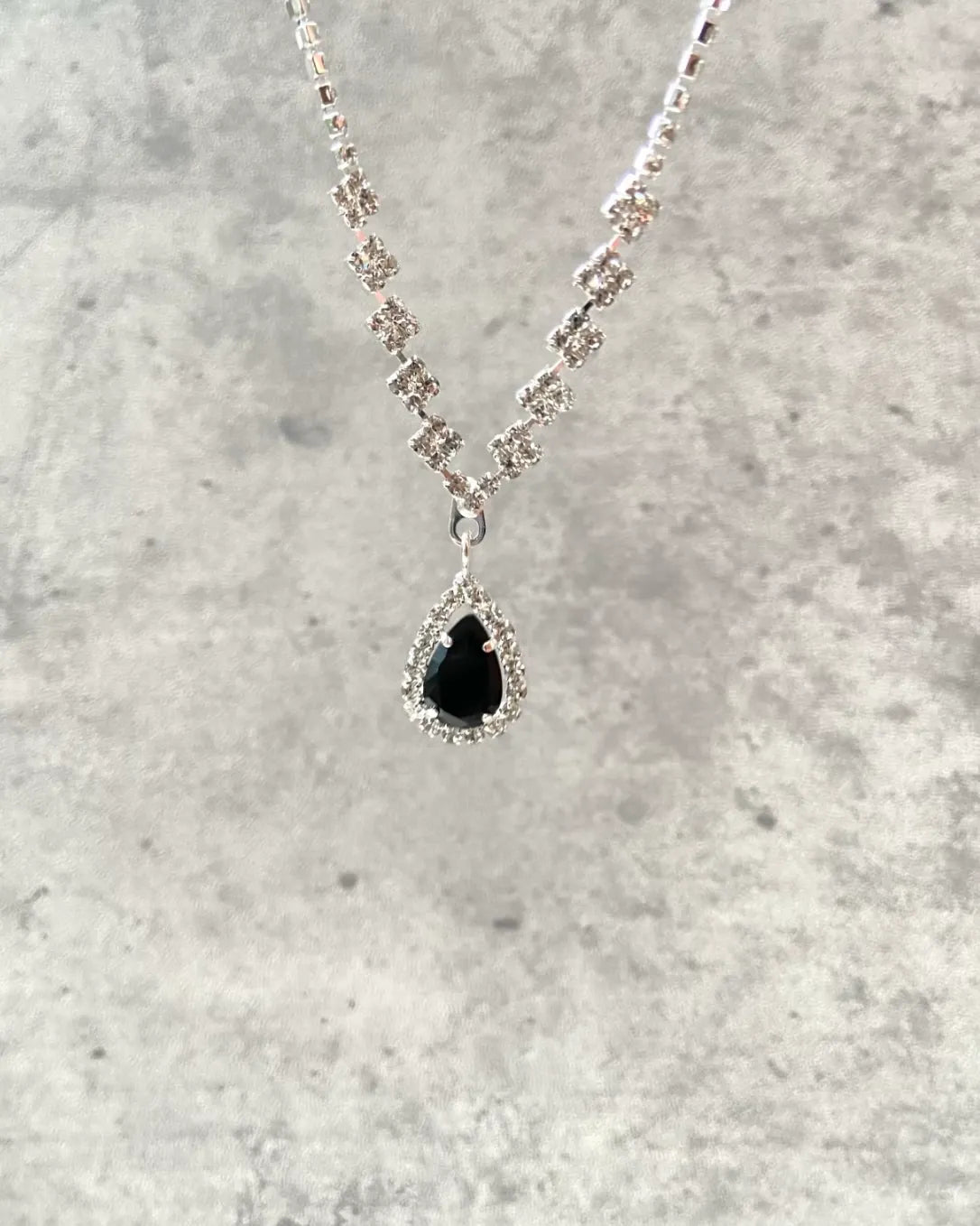 Teardrop Glow Necklace