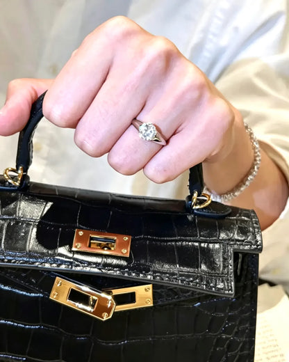 Carat Lover Ring
